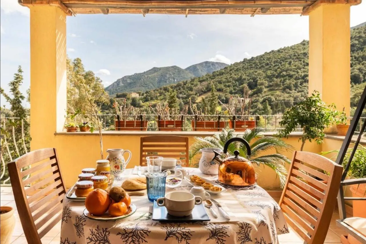 B&B Su Biancu - Sardinian Experience Urzulei Frühstückspension